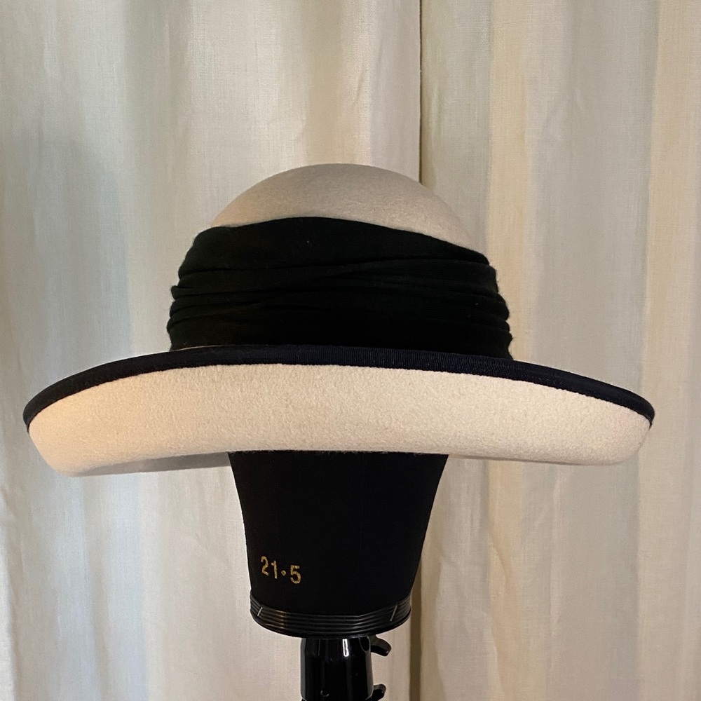 Vintage Plaza Suite by Betmar Wool Hat